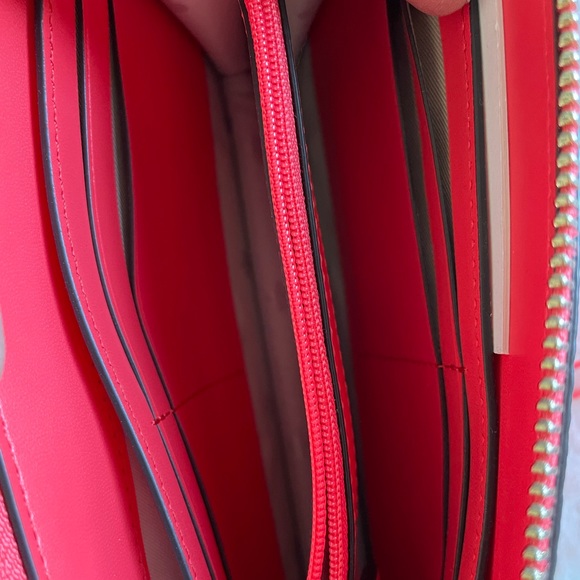 Kate Spade Jackson Small Crossbody - Picture 4 of 4